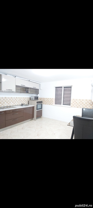 Proprietar vand apartament in vila sector 4 București zona Apărătorii Patriei  - imagine 5