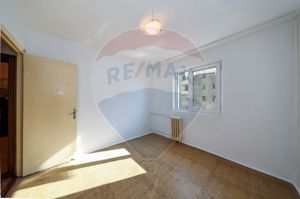 Apartament cu 2 camere, etaj intermediar, zona Electroprecizia! - imagine 12