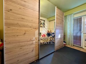 Apartament cu 3 camere, centrala proprie, calea Lipovei - imagine 7