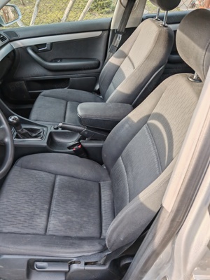 Vând Audi A4 combi an 2006 - imagine 5