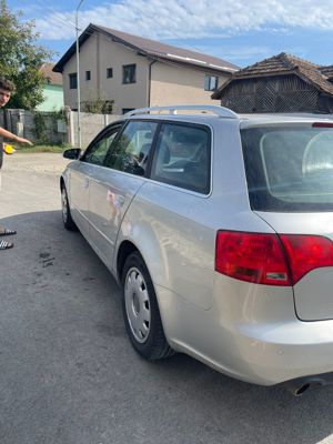 Vând Audi A4 combi an 2006 - imagine 3
