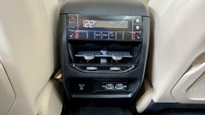 Jeep Grand Cherokee L 7 Locuri WL 3.6V6 290CP ATX8 4WD Limited Plus cul. PW7 White - AutoSiena - imagine 17