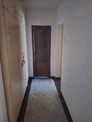 Apartament cu 3 camere, decomandat, in zona linistita - imagine 9