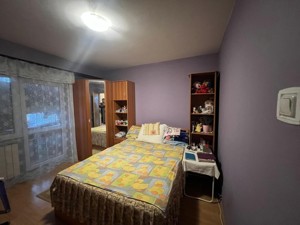 Apartament 4 camere decomandat , Hortensiei, etaj intermediar ,central - imagine 6