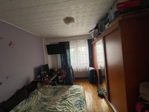 Apartament 4 camere decomandat , Hortensiei, etaj intermediar ,central - imagine 8