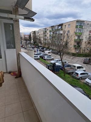 Vand glaf exterior si streasina pentru balcon din tabla LINDAB - imagine 3