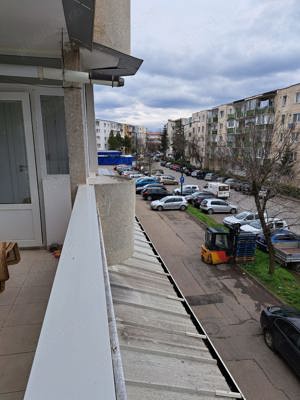 Vand glaf exterior si streasina pentru balcon din tabla LINDAB - imagine 2