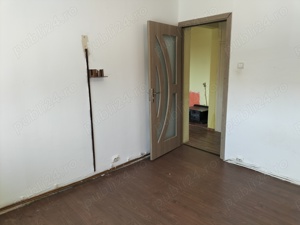 Vând apartament 