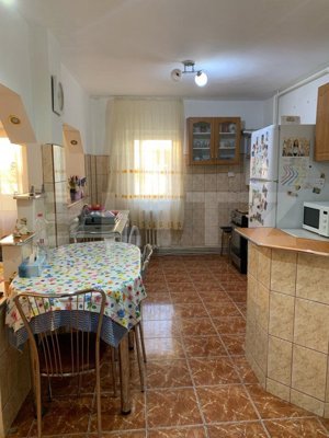 Apartament de vanzare, 4 camere, 78 mp, zona Gojdu  - imagine 3