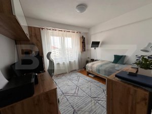 Apartament de vanzare, cu 3 camere, 70 mp, zona Romada