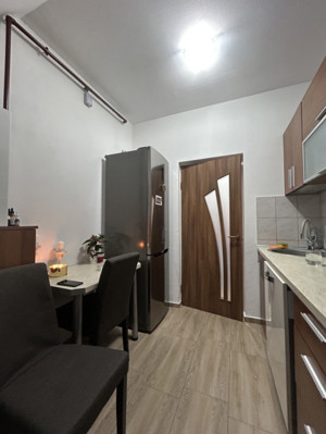 Apartament 2 camere, semidecomandat,  40mp utili, zona Dambovita - imagine 7