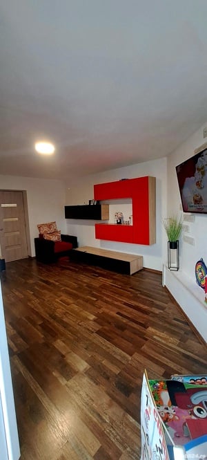 vand apartament 3 camere 