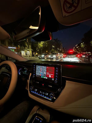 Toyota Corolla Hybrid 2023 primul proprietar(roti iarna+senzori presiune+casco+parcare gratuita) - imagine 2