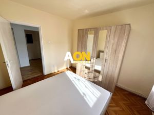 Apartament cu 4 Camere,  Etaj 3, Zona Cetate - imagine 4