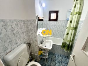 Apartament cu 4 Camere,  Etaj 3, Zona Cetate - imagine 9