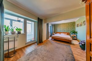 Apartament de vanzare 4 camere zona Uta - imagine 2