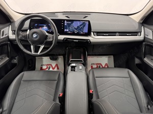 BMW iX1 xDrive30 - imagine 9