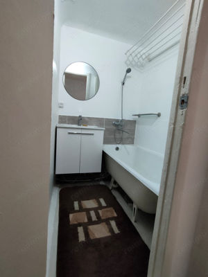 Inchiriez Apartament cu 2 camere in zona Piata Resita - imagine 2