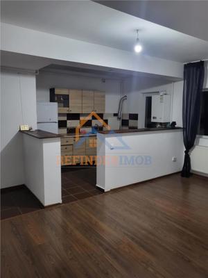 Vanzare Apartament cu 2 camere, zona Rahova - imagine 3