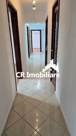 Apartament 3 camere Decebal - imagine 4