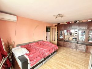 Apartament spațios 2 camere | Balcon închis | Centrală proprie | Freidorf - imagine 2