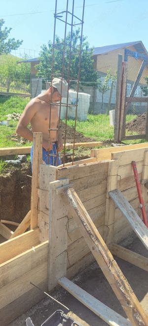 Constructi particulare 