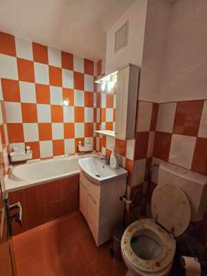 Proprietar, vand apartament 3 camere Calea Sagului, aproape de Shopping City. - imagine 3