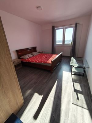  De vânzare: Apartament decomandat cu 3 camere, - imagine 5