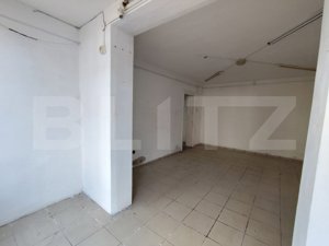 Apartament de vanzare cu 2 camere in Cugir, pretabil si pentru spatiu comercial. - imagine 7