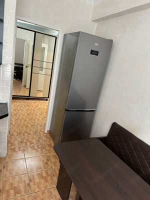 Inchiriez apartament 2 camere zona Titan - imagine 5