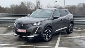 Peugeot 2008 Allure 2020 Faruri Full LED  Navigatie  Camera Marsarier  Bord Digital