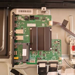 Dezmembrez smart tv TCL 50v6bx1