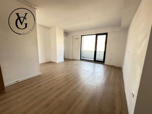 Spatiu Birouri - zona Tomis 3 + loc de parcare - imagine 1