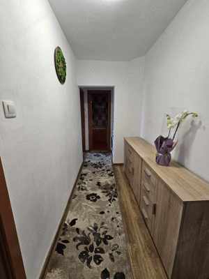 Apartament cu 3 camere mobilat si utilat et 3 Sagului Turist - imagine 10