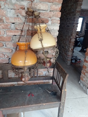 lampi vechi cu instalație electrică 