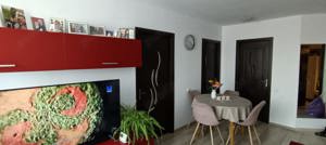 Vand Apartament 3 camere Baciu  - imagine 2