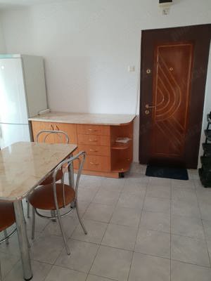 PROPRIETAR! Apartament cu doua camere in zona Buziasului - imagine 4