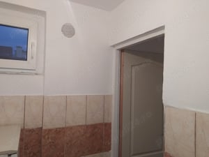 Apartament două camere Petroșani  - imagine 3