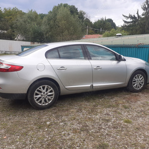 Vând Renault Fluence 2014 . Distribuie schimbăta, kit accesorii schimbat.  - imagine 6 Vând Renault Fluence 2014 . Distribuie schimbăta, kit accesorii schimbat.  - imagine 6