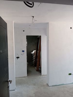 ** Apartament decomandat (4 4), Zona Grui, Câmpulung Muscel 50m  **Libertate de a-l face AL TAU!!!! - imagine 3