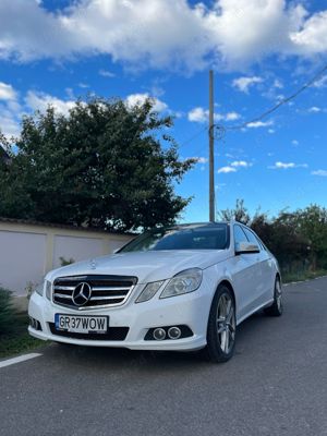Mercedes-benz E 200 8000  - imagine 8