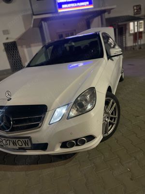 Mercedes-benz E 200 8000  - imagine 10