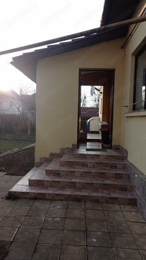 Progresului(linga Policlina 2),Casa 3 camere,baie,bucatarie,garaj,curte,mobilata si utilata,800 euro - imagine 10