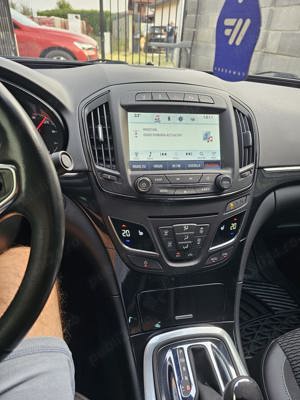 Opel Insignia - imagine 9