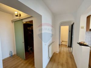 Apartament doua camere - imagine 8