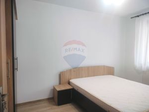 Apartament cu trei camere în zona Vitrometan- de inchiriat - imagine 12