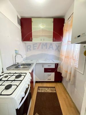 Apartament cu 2 camere, et.3, str. Feleac - imagine 2