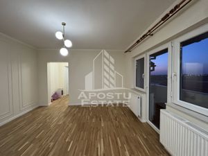 Apartament cu 4 camere in zona Dambovita, decomandat - imagine 2