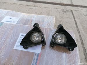 Proiector ceata dreapta pentru Mazda 5 anii 2010-2013 - imagine 2