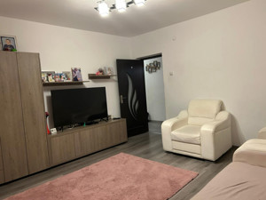 Apartament cu 2 camere, decomandat, zona Liviu Rebreanu - imagine 2